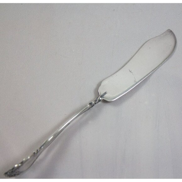 Simeon L & George H Rogers Silverplate Sugar Spoon and Twisted Butter Spreader - Picture 5 of 12